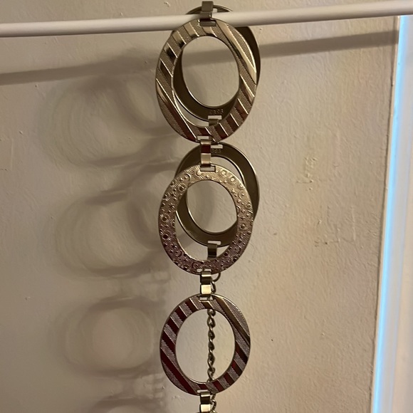 SALE!! CHUNKY SILVER OVAL CHAIN BELT ๐ฅ๐ฅ๐ฅ - Picture 2 of 10